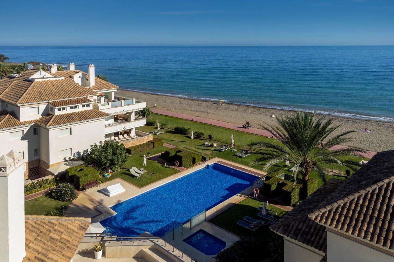 Appt 401-3-Bed-Heaven Beach-Paseo-All Year Heated Pool-Free Bikes Estepona Exterior photo