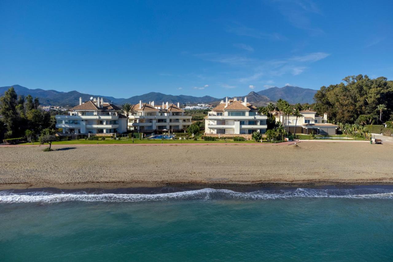 Appt 401-3-Bed-Heaven Beach-Paseo-All Year Heated Pool-Free Bikes Estepona Exterior photo