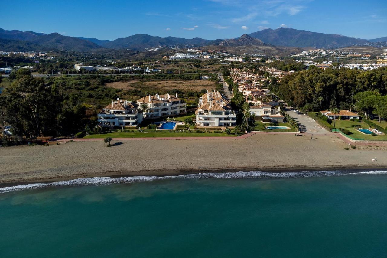 Appt 401-3-Bed-Heaven Beach-Paseo-All Year Heated Pool-Free Bikes Estepona Exterior photo