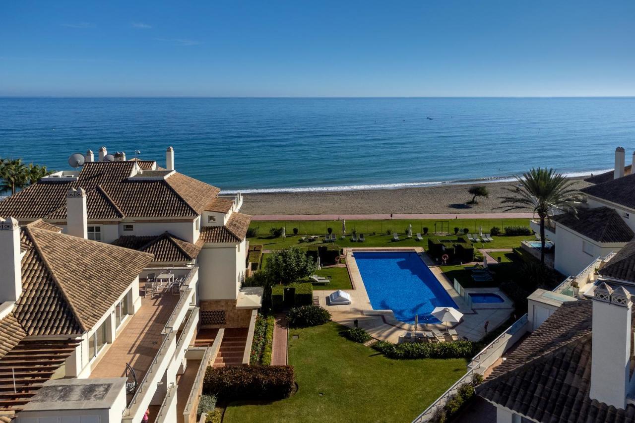 Appt 401-3-Bed-Heaven Beach-Paseo-All Year Heated Pool-Free Bikes Estepona Exterior photo