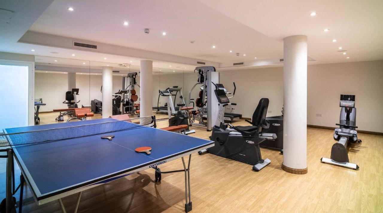 Appt 401-3-Bed-Heaven Beach-Paseo-All Year Heated Pool-Free Bikes Estepona Exterior photo
